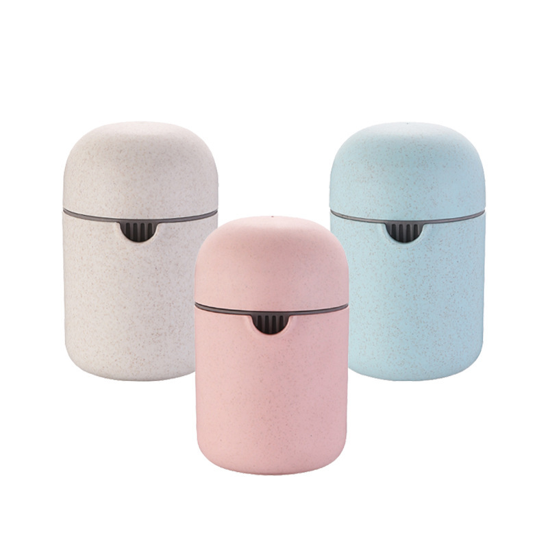 Eco-Friendly Wheat Straw Manual Juicer - Image 4