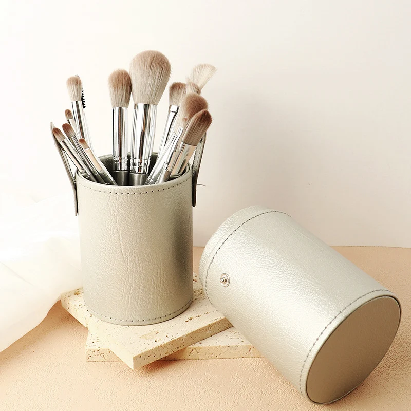 High-Quality Makeup Brush Set - Image 3